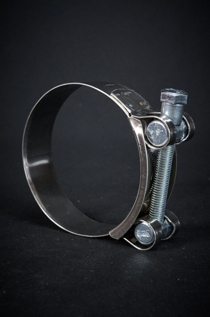 Хомут силовой из нержавеющей стали 74-79 мм
